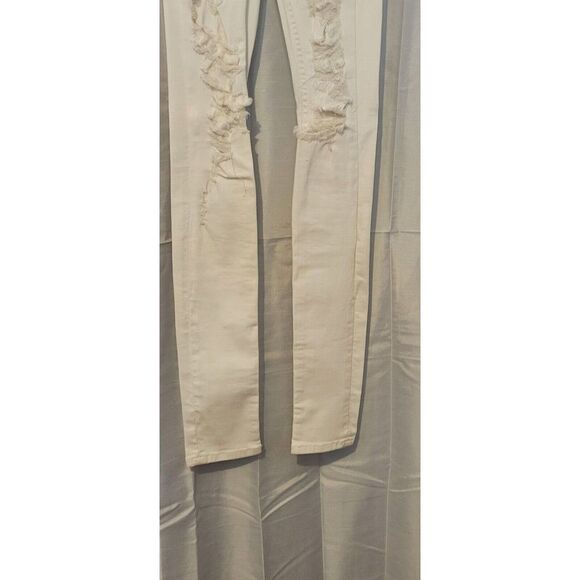 * * ALICE + OLIVIA DISTRESSED WHITE STRETCHY JEANS - Picture 2 of 9
